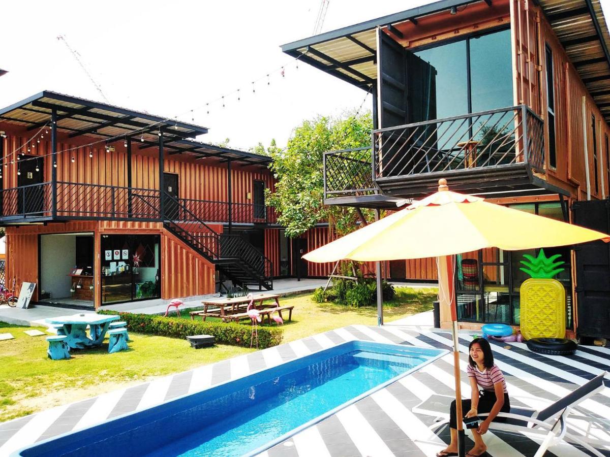 Jn9 Poshtel Hotel Pattaya Exterior photo